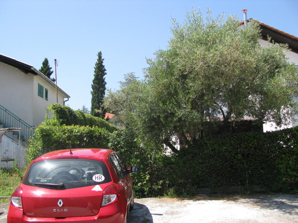 Rooms Hodanic Krk Town Bagian luar foto